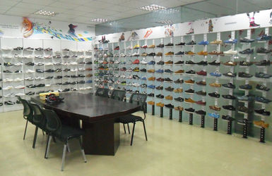 XIAMEN LI FENG YUAN IMPORT AND EXPORT CO., LTD