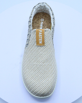 Zapatos para hombres de estilo de caminar de tamaño grande para uso diario de Jinjiang