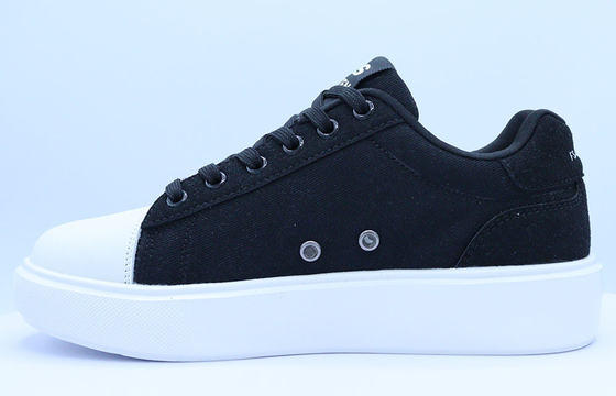 Sapatos de lona de moda para mujeres con características de uso resistentes y ligeros para la primavera y el otoño