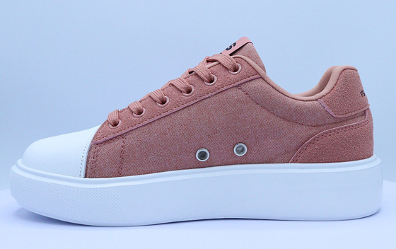 Sapatos de lona de moda para mujeres con características de uso resistentes y ligeros para la primavera y el otoño