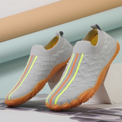 Zapatos de alta calidad para pesca y actividades al aire libre, ligeros, duraderos y cómodos, perfectos para el río.