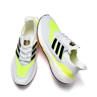 Diseño de marca Sneakers de moda para hombres Fly Tejidos Calzado deportivo transpirable Oem Calzado de correr personalizado para hombres