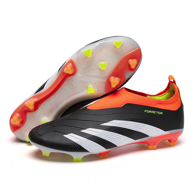 Obtenga la combinación perfecta de comodidad y rendimiento con zapatos de fútbol