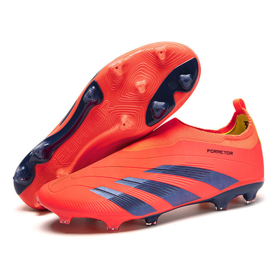 Obtenga la combinación perfecta de comodidad y rendimiento con zapatos de fútbol