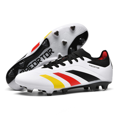 Obtenga la combinación perfecta de comodidad y rendimiento con zapatos de fútbol