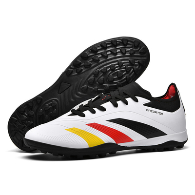 Obtenga la combinación perfecta de comodidad y rendimiento con zapatos de fútbol
