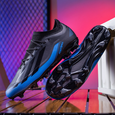 Zapatos de fútbol para estudiantes con talones largos y cortos de diseño único