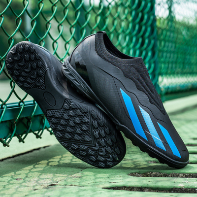 Zapatos de fútbol para estudiantes con talones largos y cortos de diseño único