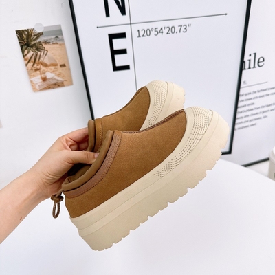 Piel de vaca de invierno más terciopelo abultado ropa exterior Pan zapatos de un pie Botas de nieve para mujeres