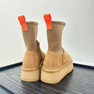 Botas de lápiz de suela gruesa y delgadas de mujer Nuevo invierno más lana Botas de nieve engrosadas Ubicaciones de ropa exterior de mujer Piel de vaca a prueba de agua