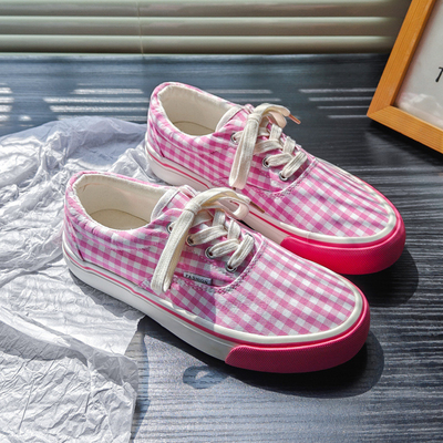 Personalizar nuevo estilo baja de arriba triple vulcanizado de primavera y verano de las mujeres estudiantes zapatos de lona en rosa tamaño 35-40