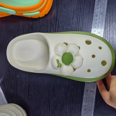 Zapatillas EVA personalizadas para usar en Halloween