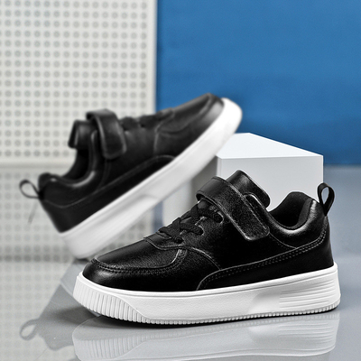 Calzado de patinaje blanco infantil Calzado negro antideslizante 2024 Calzado deportivo impermeable de cuero