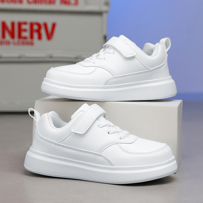 Calzado de patinaje blanco infantil Calzado negro antideslizante 2024 Calzado deportivo impermeable de cuero
